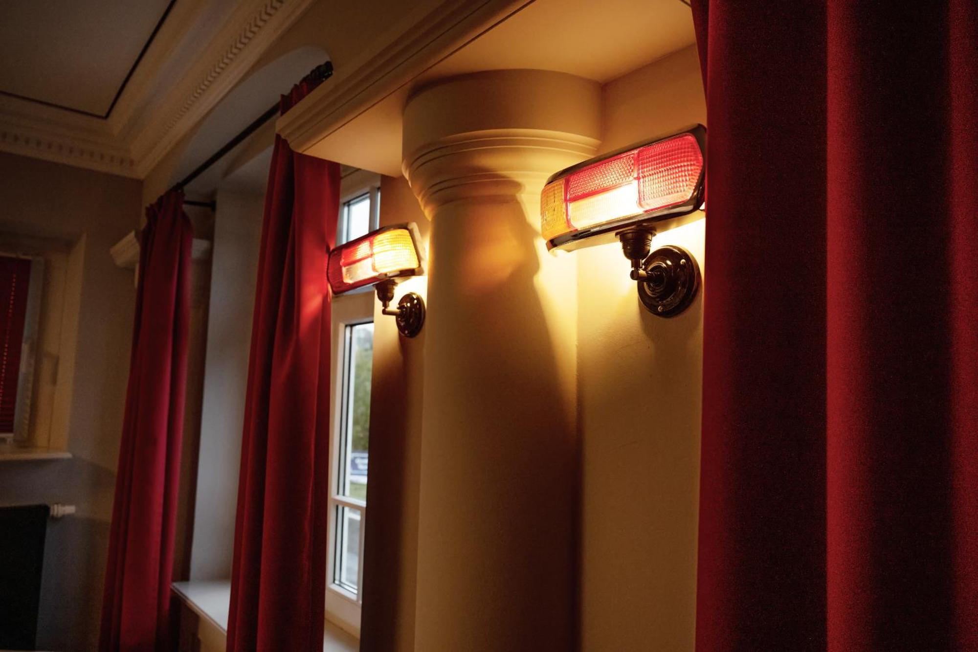 Motorworld Inn Warthausen Экстерьер фото